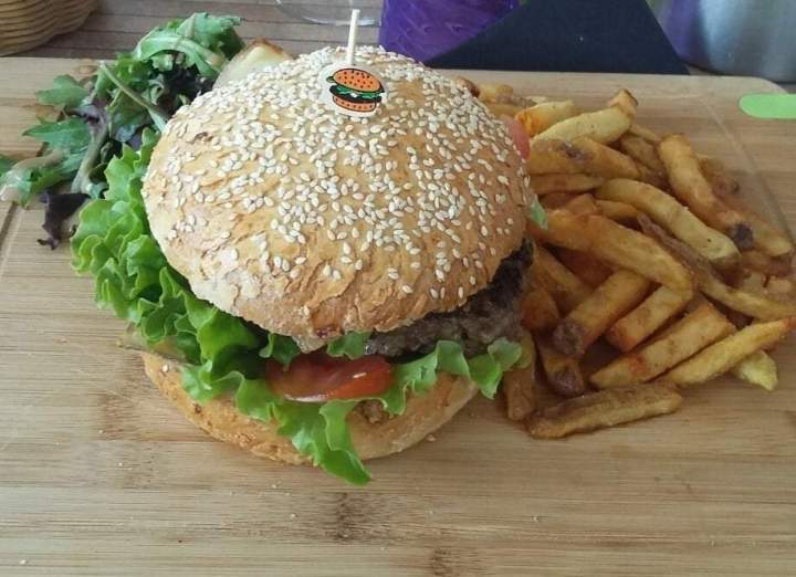Burger et frites Rochefort