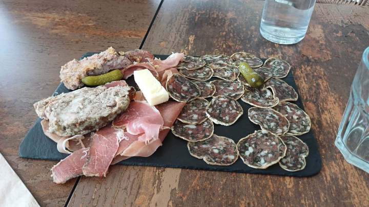 Plateau charcuterie fromage Rochefort