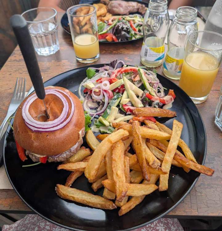 Restaurant terroir francais Rochefo 9d52